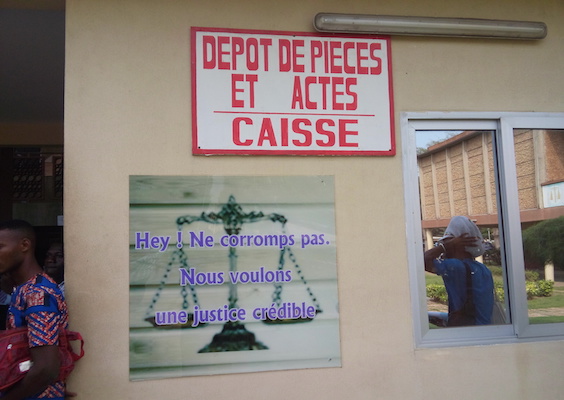 Bénin : sortir du piège sans fin de la démocratie corrompue
