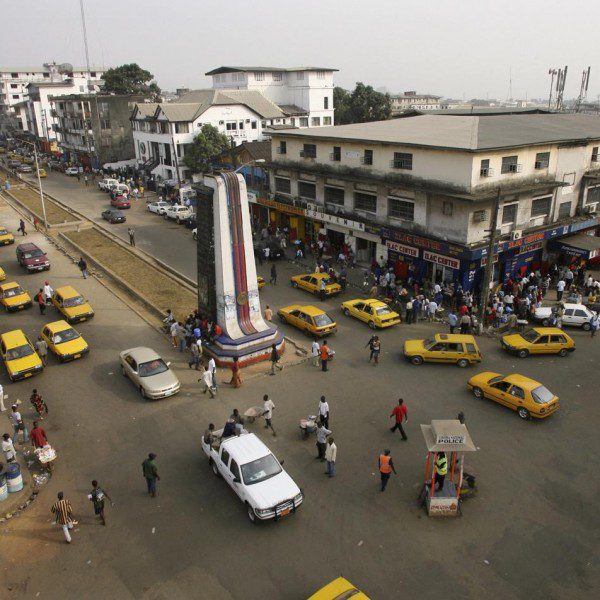 Institutionalization and financing of sustainable investment programs with high employment potential: The case of Monrovia City Parking Initiative