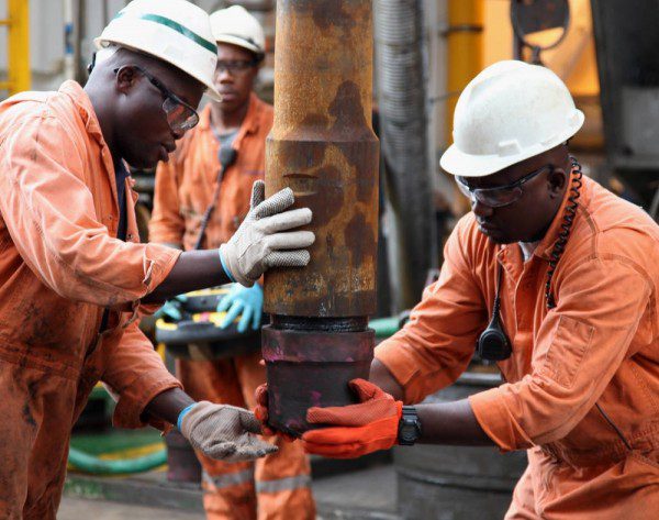 Les pays pétroliers africains sous la menace du Covid-19 : enjeux économiques et pistes pour sortir de l’impasse, Policy Center for the New South
