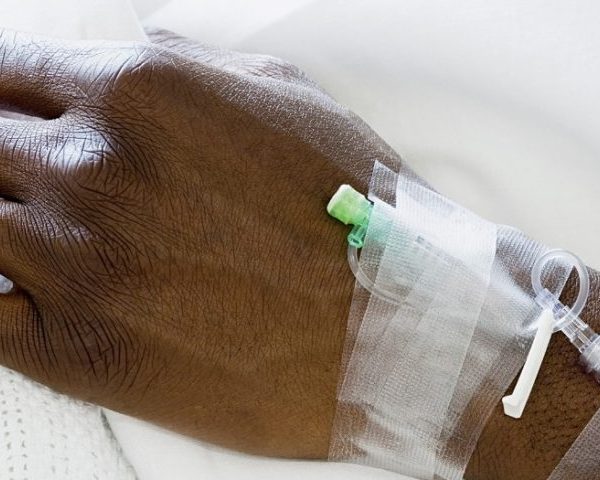 Racisme dans le système médical : Entre la vie et la mort, il y a parfois du racisme
