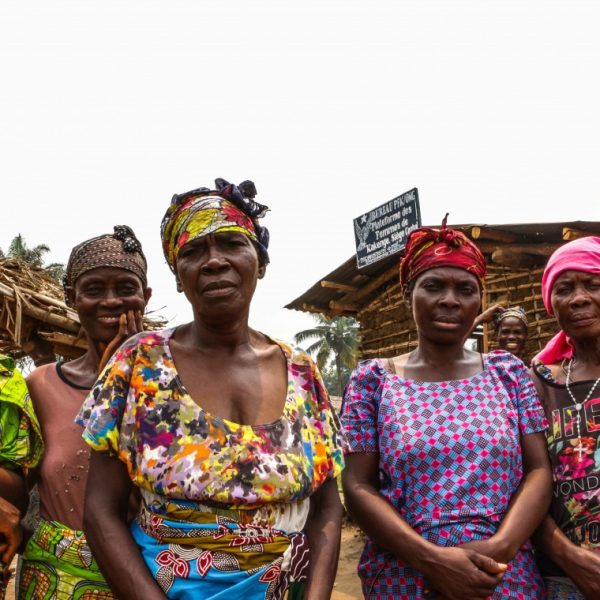 25 ans de la résolution sur les femmes, la paix et la sécurité :  et si on impliquait réellement les femmes ?