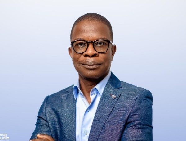 « L’enjeu pour le prochain gouvernement sera de positionner le Bénin comme un acteur crédible et engagé dans le dispositif sécuritaire régional », entretien avec Dr Arnaud Houénou, Expert des questions de sécurité et de défense en Afrique